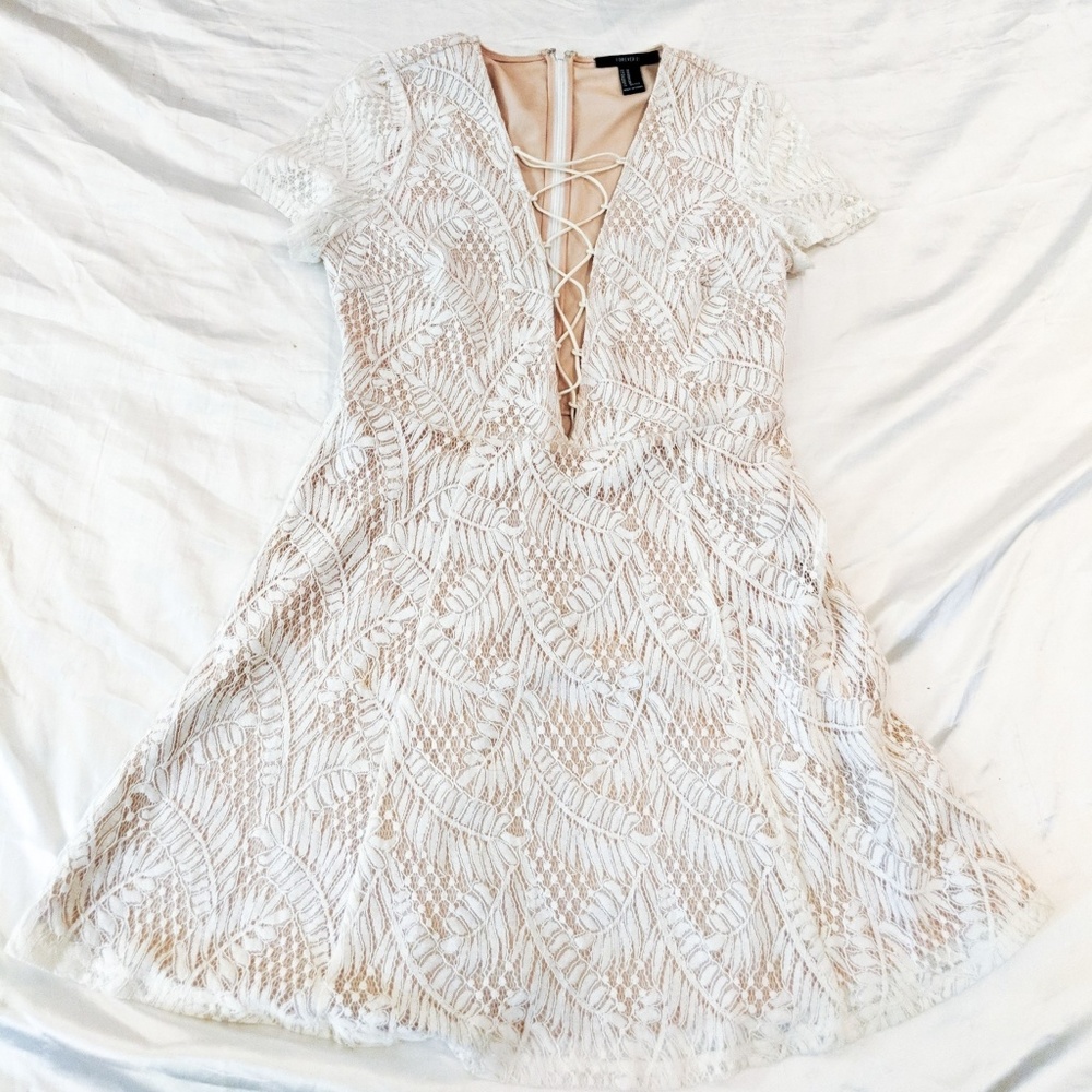 Forever 21 Lace Up Dress in White Lace